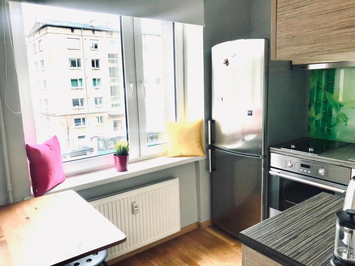 Cozy City Central Apartment, Free Parking Tallinn Ngoại thất bức ảnh