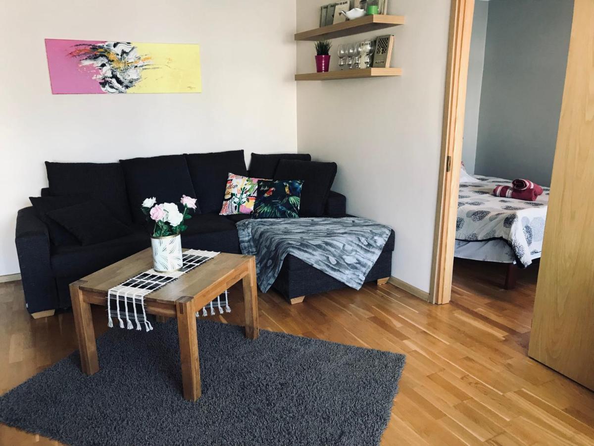 Cozy City Central Apartment, Free Parking Tallinn Ngoại thất bức ảnh